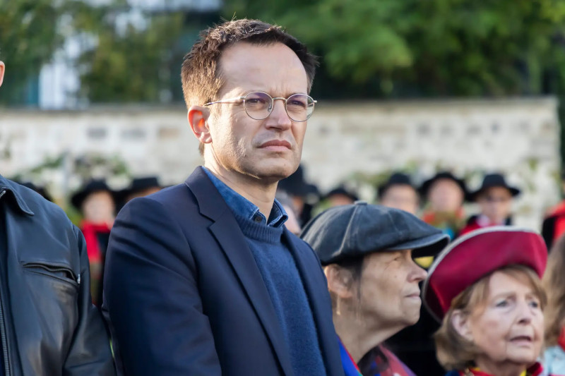 Les résultats des municipales 2026 à Paris : Un scrutin serré et des enjeux cruciaux