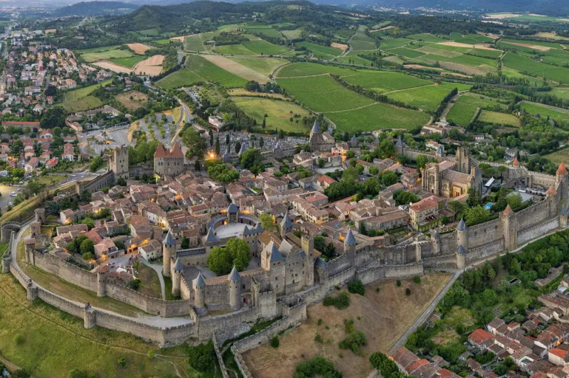 Carcassonne, les enjeux électoraux pour la ville médiévale
