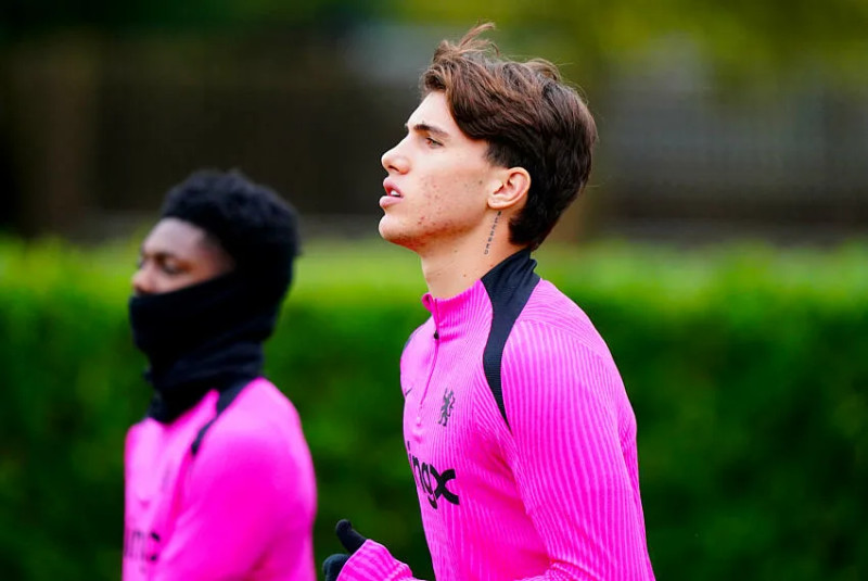 Chelsea Football Club : Une saison de défis et de promesses