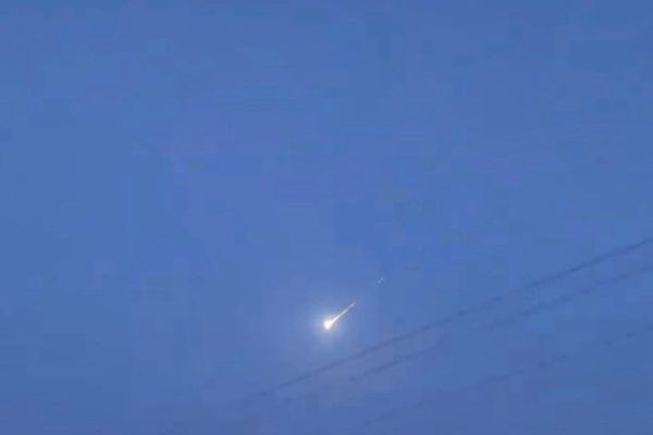 Les Bolides Météoritiques : Un Spectacle Céleste Extraterrestre