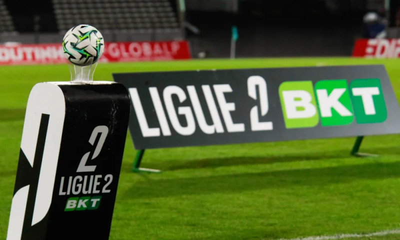 Classement Ligue 2: La Course à la Promotion en 2026