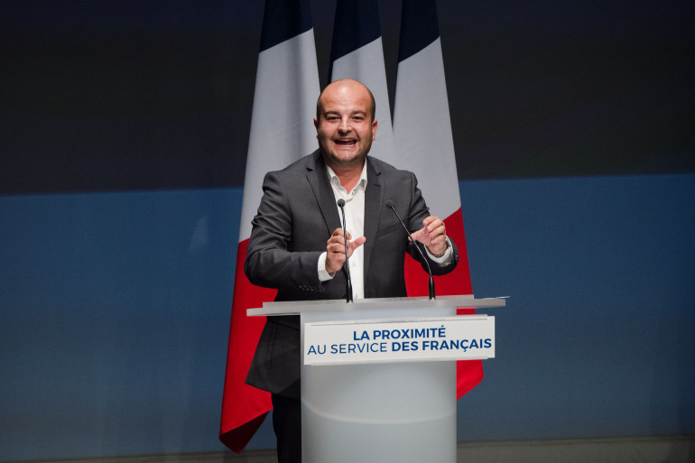 David Rachline triomphant à Fréjus : une réélection triomphale au cœur du Var