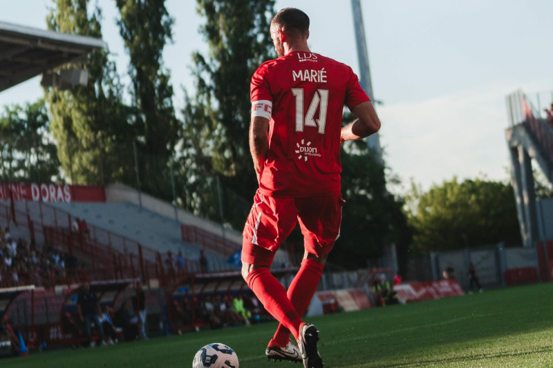 Un duel de titans : Dijon et Versailles pour la suprématie en National 1