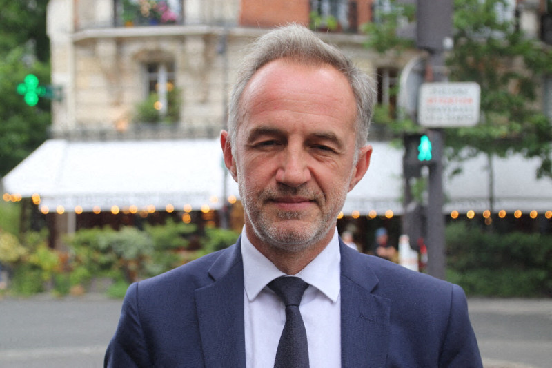Paris en ébullition : Emmanuel Grégoire en tête des élections municipales 2026