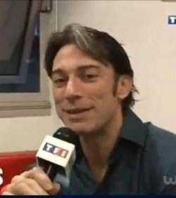 Gérard Vives : Une carrière entre humour et télévision