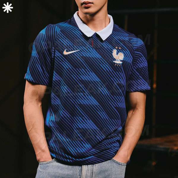 Maillots de l'équipe de France : L'élégance et l'Histoire en bleu pour la Coupe du Monde 2026