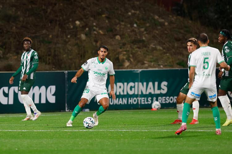 Le match ASSE - Red Star FC: Un affrontement crucial en Ligue 2