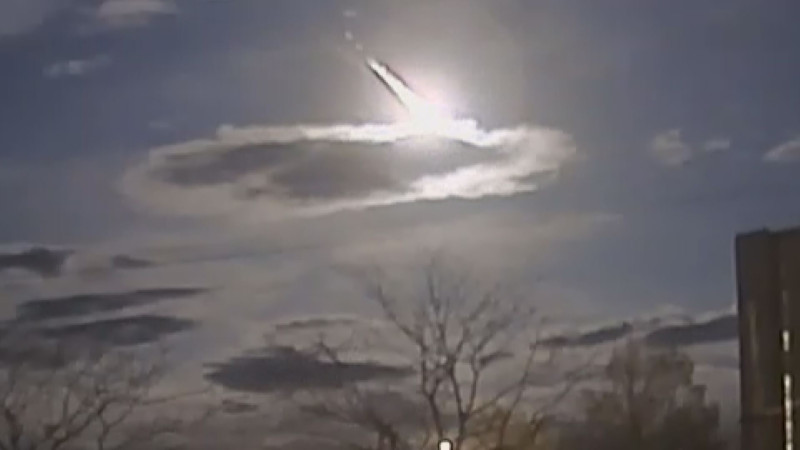 Une Météorite Illumine le Ciel de Vancouver: Un Événement Spectaculaire