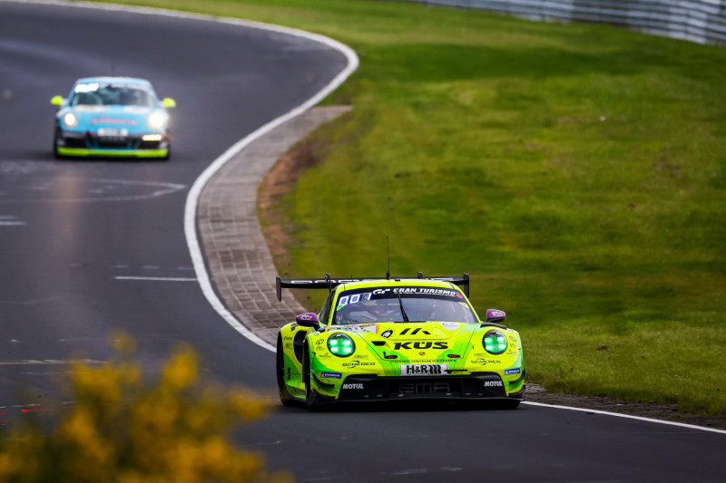 Max Verstappen Triomphe à la NLS2: Une Victoire Épique au Nürburgring