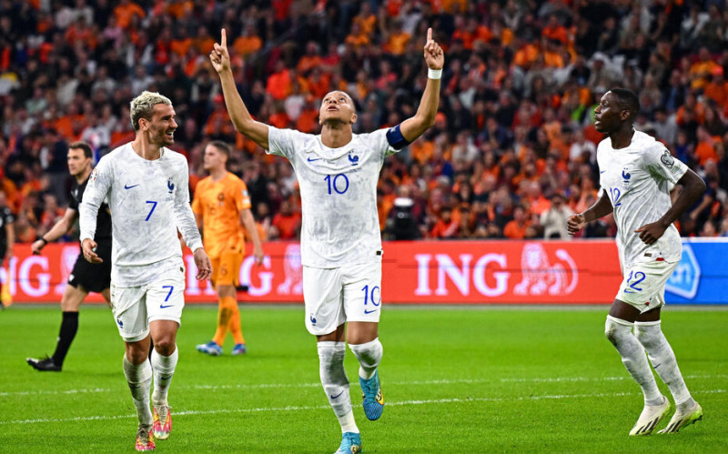 Les Pays-Bas font briller leur football face à la Norvège