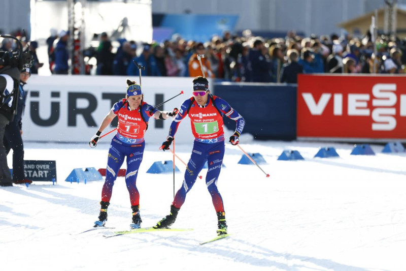 Relais mixte biathlon Otepaa 2026 : La Norvège en tête, l'équipe de France disqualifiée