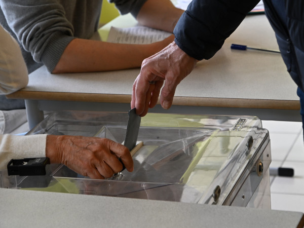 Les résultats des élections municipales 2026 à Caen : un tournant décisif pour la ville