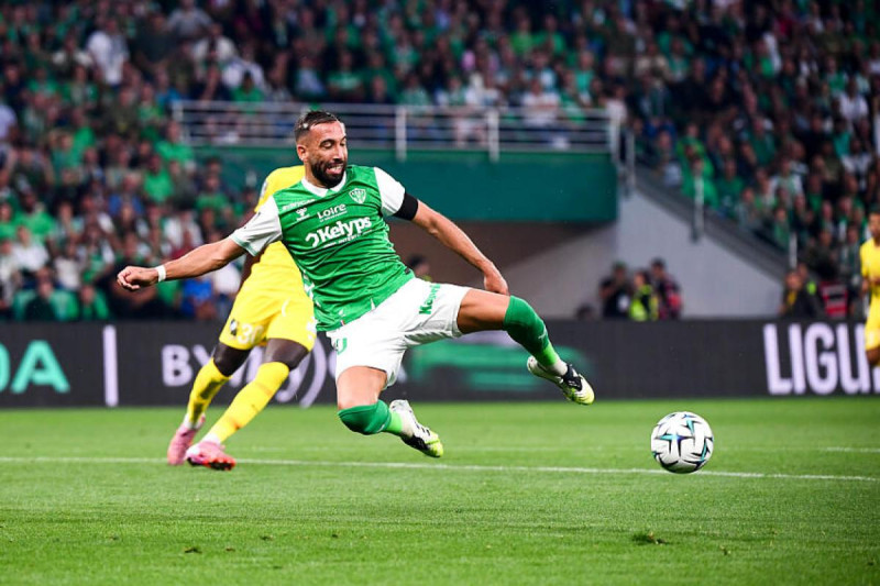 Saint-Étienne stoppé par Grenoble : la fin d'une série en Ligue 2