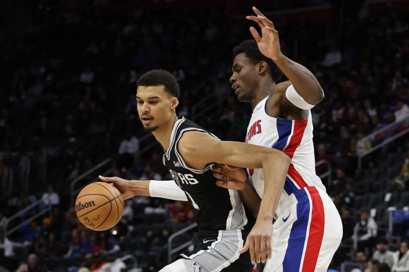 Les San Antonio Spurs dominent les Detroit Pistons, Wembanyama éblouit