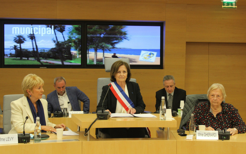 Toulon : Josée Massi conserve la mairie, un revers pour le Rassemblement National