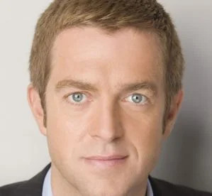 Alexandre Delpérier : Du Journalisme à la Peinture, un Parcours de Résilience