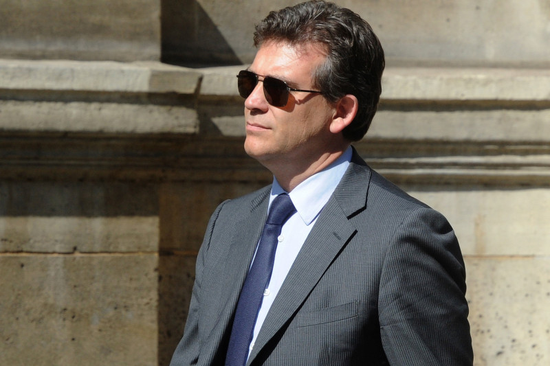Arnaud Montebourg : Un homme d'État en quête de renouvellement politique