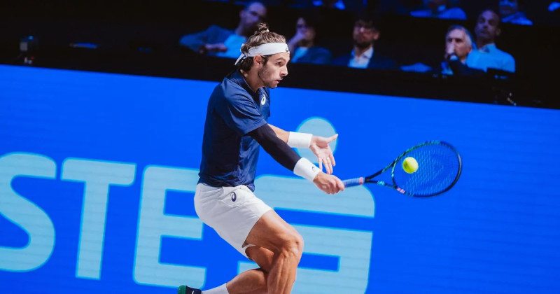 Musetti triomphe de Moutet et se hisse en quart de finale à Barcelone