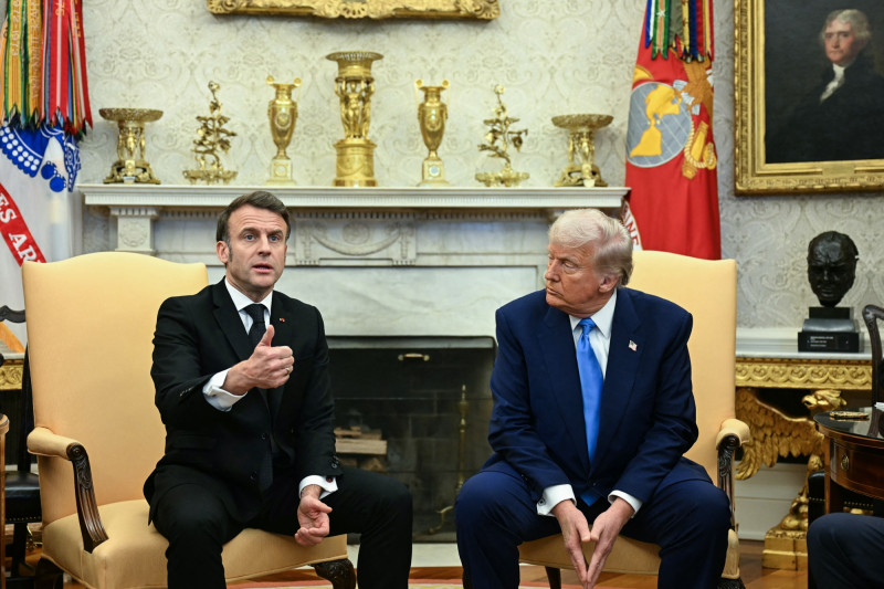 Emmanuel Macron et Donald Trump : Une relation tumultueuse et ses conséquences internationales