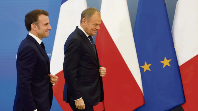 Emmanuel Macron en Pologne: la dissuasion nucléaire au cœur des discussions
