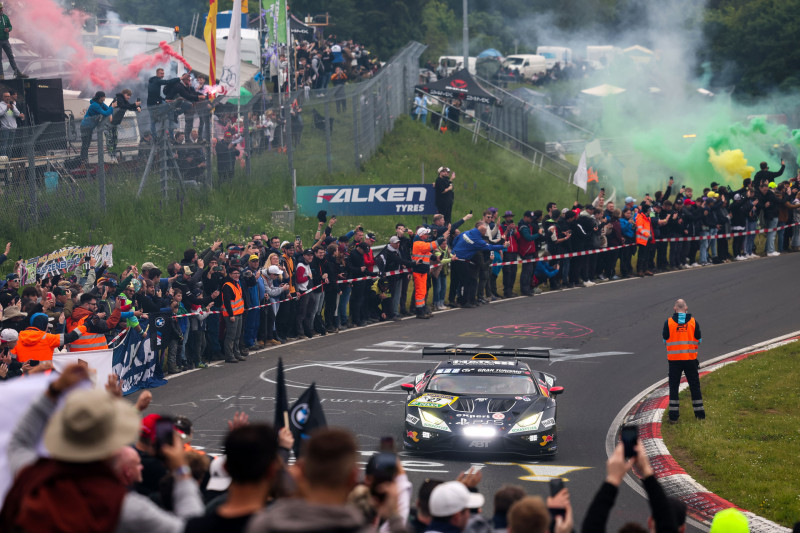 Tragédie au Nürburgring: La Mort de Juha Miettinen