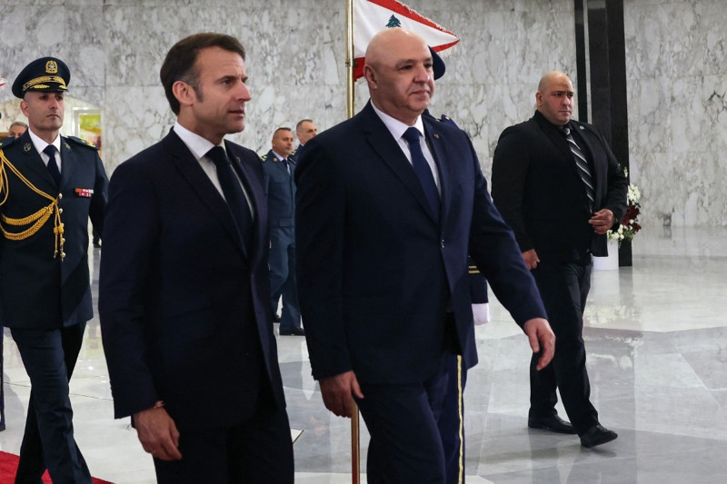 LCI Direct : Macron salue le cessez-le-feu au Moyen-Orient mais insiste sur l'inclusion du Liban
