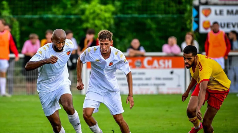 Le Mans FC triomphe face à Clermont Foot et se rapproche du sommet
