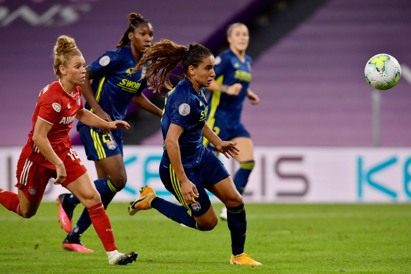 L'OL Lyonnes et Wolfsburg au cœur de la passion féminine