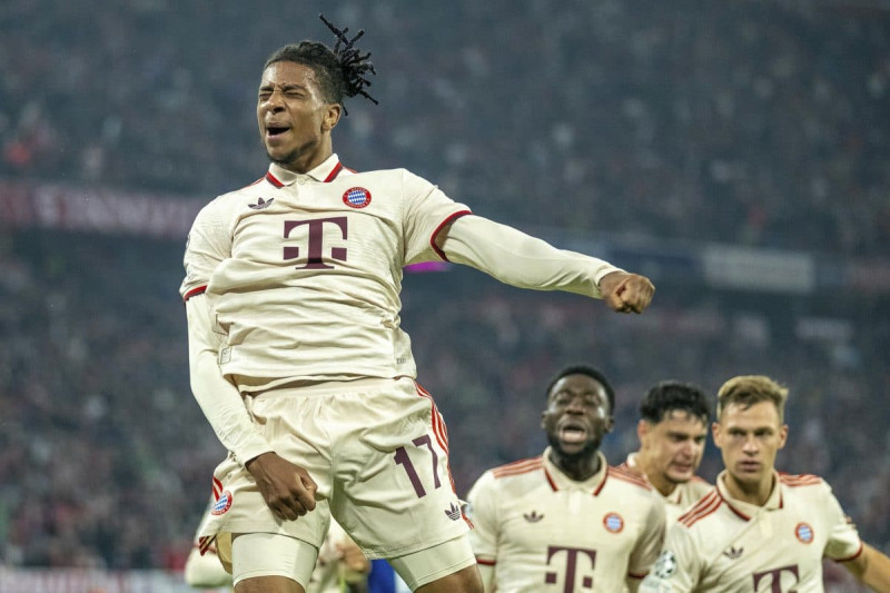 Michael Olise: L'étoile montante de la Bundesliga