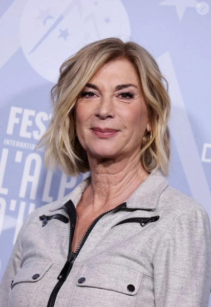 Michèle Laroque : Actrice, Comédienne, et Productrice