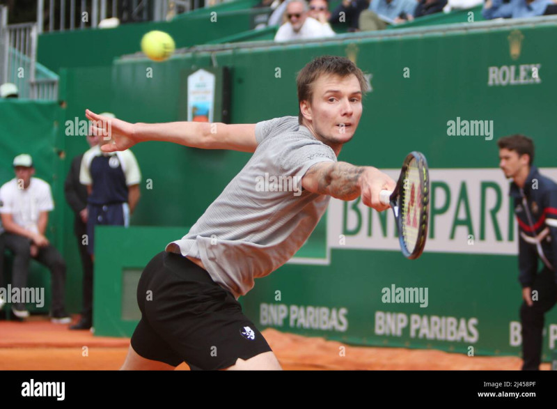Alexander Bublik crée la surprise à Monte-Carlo