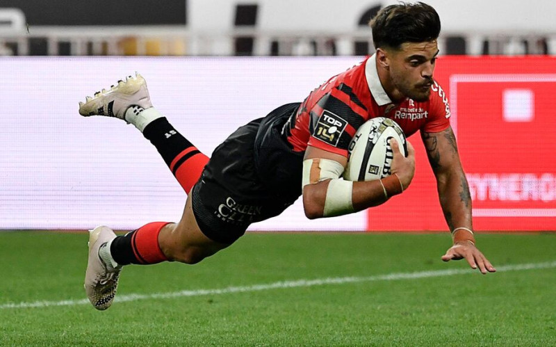 Romain Ntamack, le maître du Stade Toulousain éblouit face à Bristol