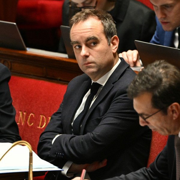 Sébastien Lecornu, le ministre de la transition écologique et le torrent de ses réformes