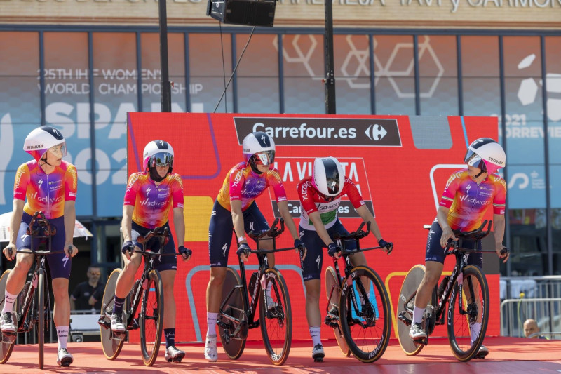 Vuelta Femenina 2026 : l'épopée des grimpeuses sur les routes espagnoles