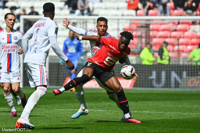 Lyon triomphe sur Rennes, une victoire cruciale en Ligue 1