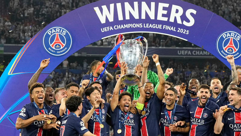 L'ombre des géants: clash titanesque entre le PSG et Arsenal