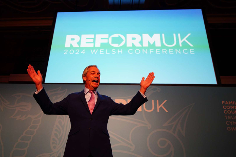 Nigel Farage et Reform UK: Le Vent de Changement Souffle sur la Politique Britannique