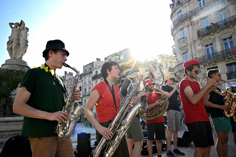 Paris suffoque: La canicule 2026 et la fête de la musique en péril