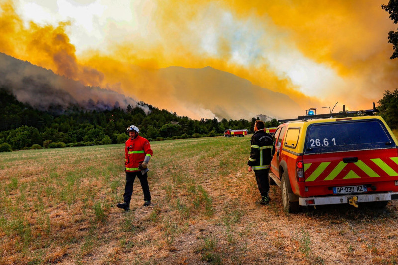 Incendies en Gironde : Un Défi Colossal pour les Pompiers et les Résidents