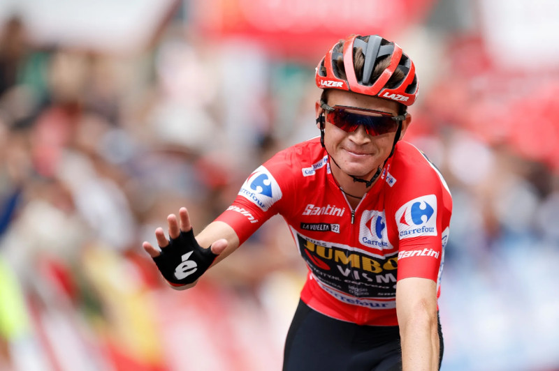 La Chute de Sepp Kuss Ébranle la 20e Étape du Tour de France 2026