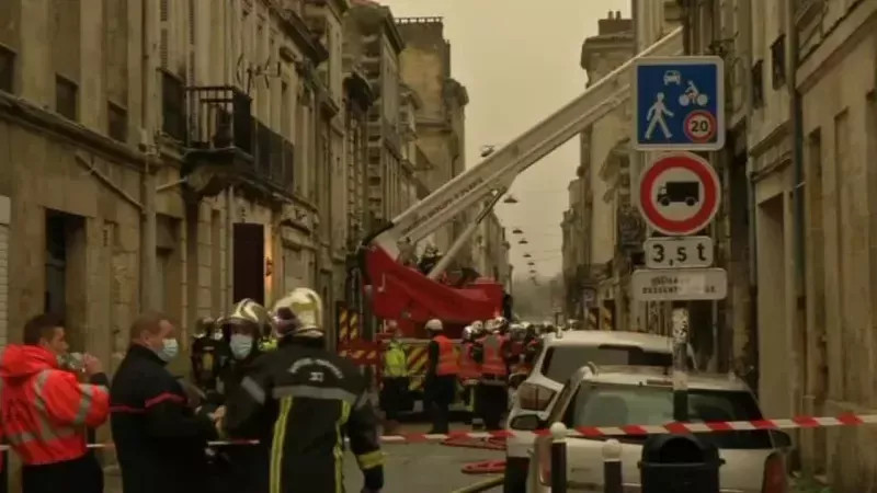L'incendie à Bordeaux : Une course contre la montre pour sauver la métropole