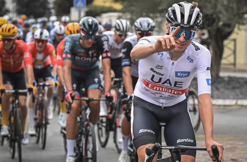 Pogacar Triomphe au Markstein et Seixas en Maillot Blanc