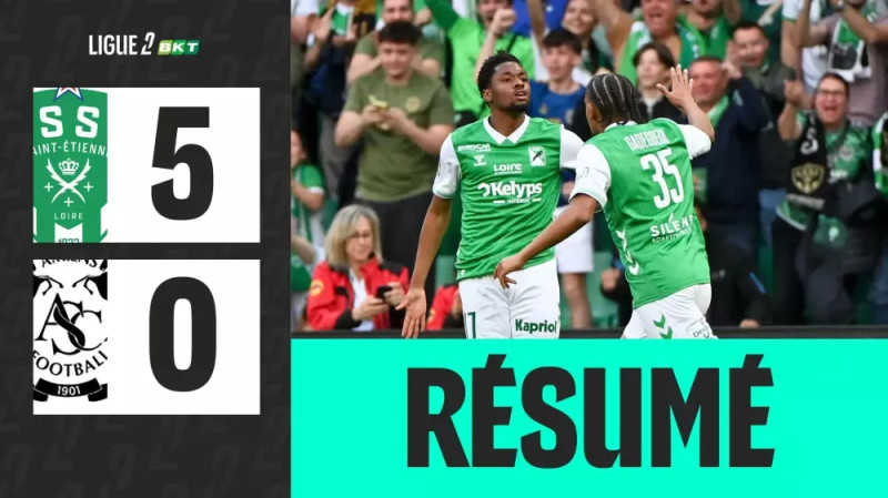 Choc en Ligue 2 : Saint-Étienne écrase Sochaux 3-0