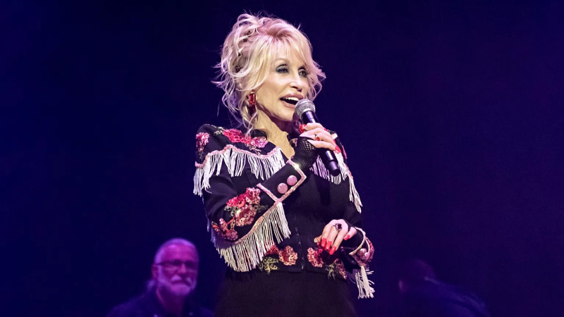 Dolly Parton: Une icône intemporelle nous quitte, laissant un héritage musical indélébile