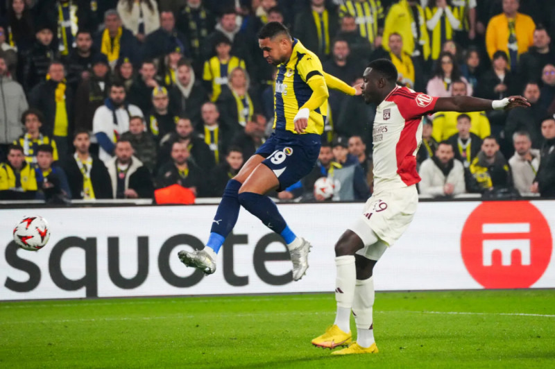 Fenerbahçe et Lyon s'affrontent pour une place en phase de groupes de la Ligue des Champions