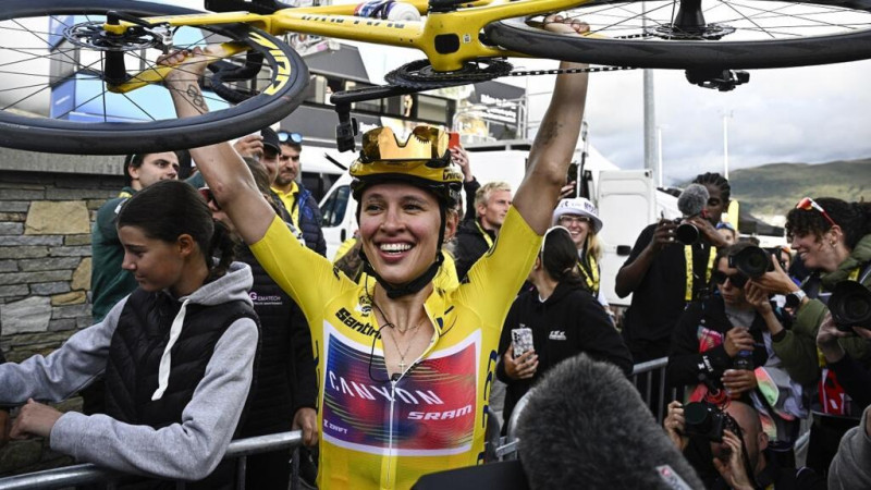 Kasia Niewiadoma s'impose en solitaire sur le Mont Ventoux lors du Tour de France Femmes 2026