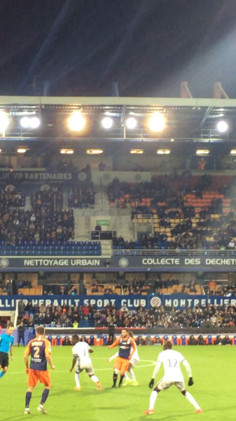 Le Stade Lavallois Mayenne Football Club s’impose face au FC Nantes dans un match intense