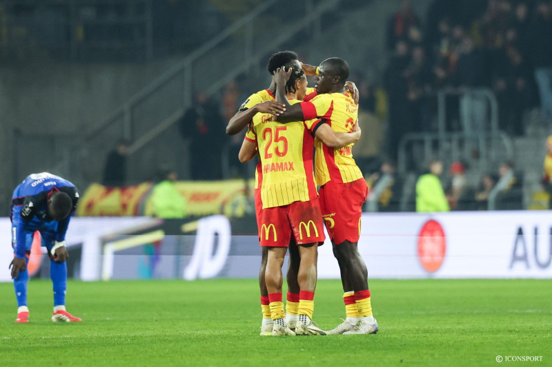 Lens vs Auxerre: Une Victoire Éclatante pour le RC Lens