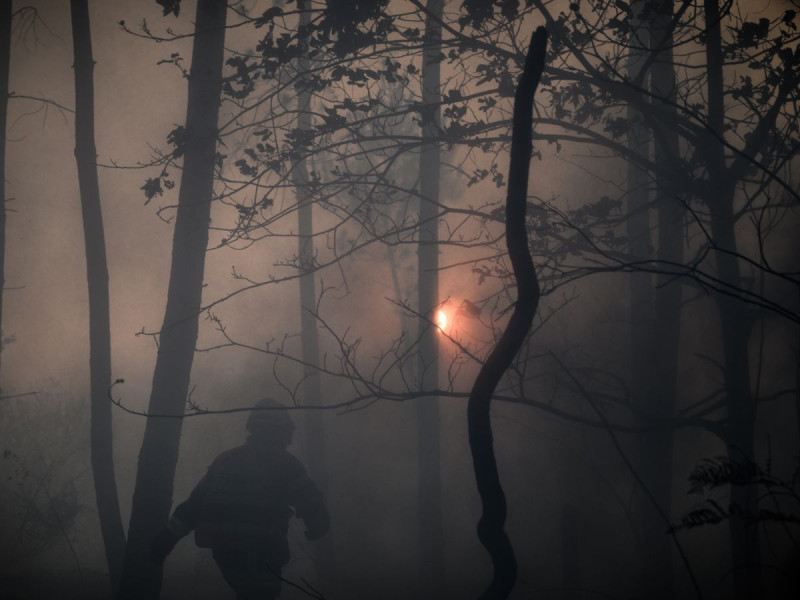 Les Landes sous haute surveillance : feu ravageur et fumées en direction de Toulouse