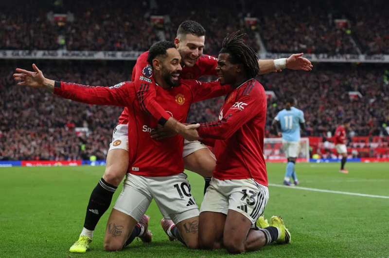 Manchester United's Shock Defeat: Hull City's Triumphant Return to the Premier League